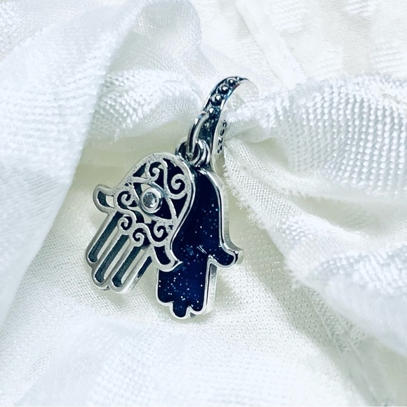 🧿 NWOT Blue Evil Eye Hamsa Hand Charm ✨ - Picture 6 of 12